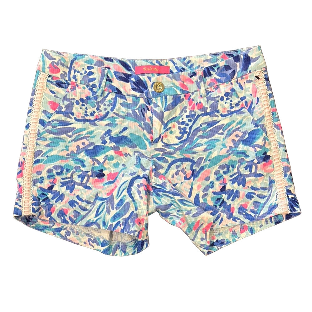 Lilly Pulitzer Callahan shorts with lace trim, size 2